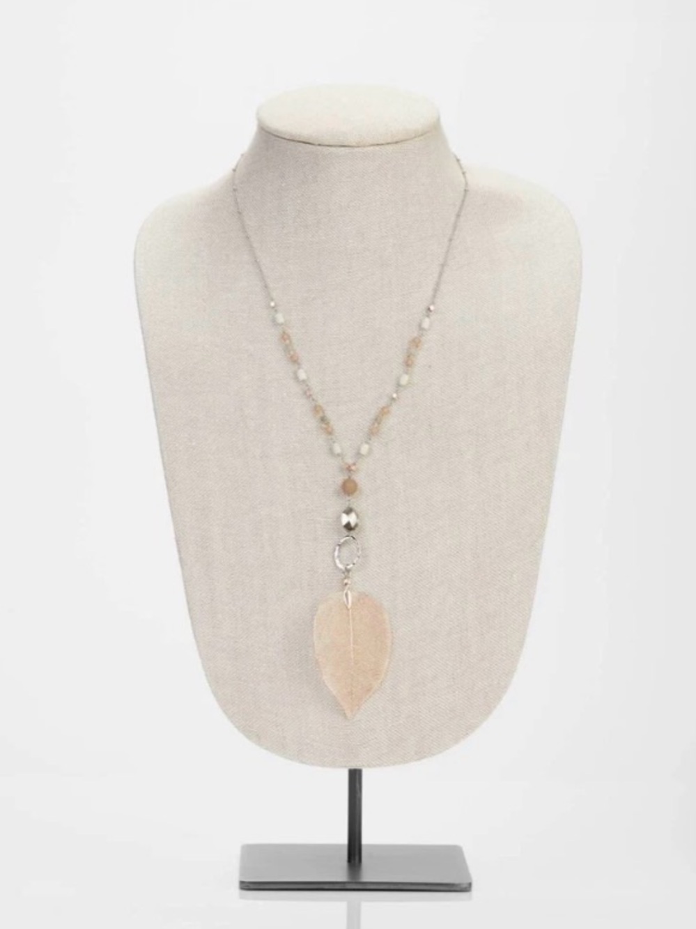 J Jill Beige & Pink Leaf Pendant Long Necklace